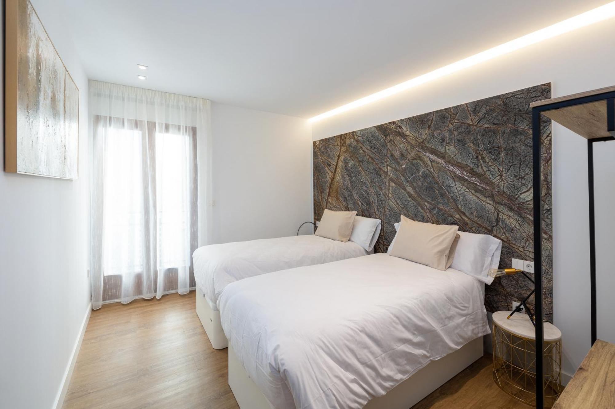 Ferienwohnung San Jeronimo Catedral 2Br Granada Exterior foto